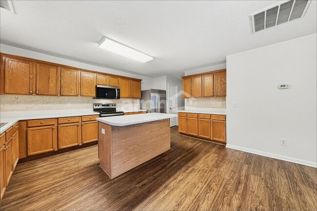 338 Averasboro Dr