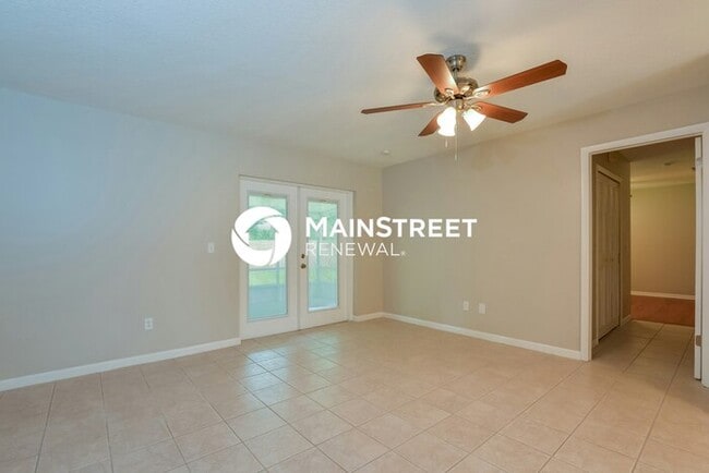 4 Bedroom Pet-Friendly Home in WINTER SPRINGS, FL with Main Street Renewal