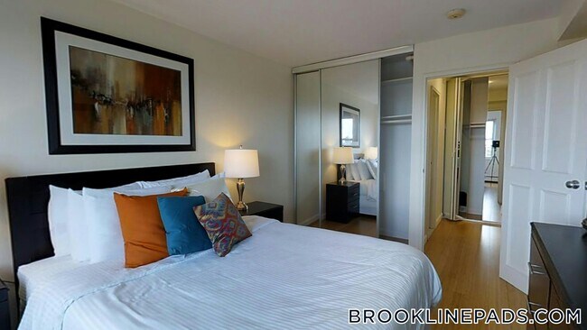 Photo - 185 Freeman St Unit 648