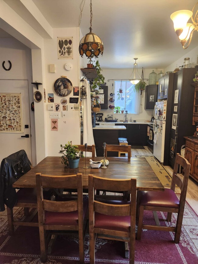 Photo - 1410 Av William-David