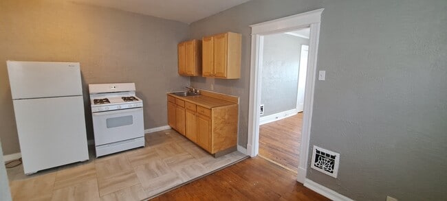 Photo - 5055 Chippewa St Unidad 5057 A