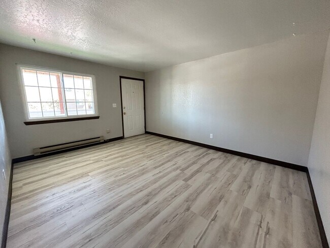 Photo - 7th Unit 1368-845