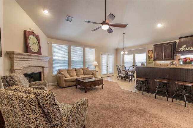 Photo - 2121 Timothy Dr House