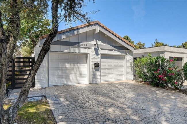 Photo - 2999 Bel Air Dr