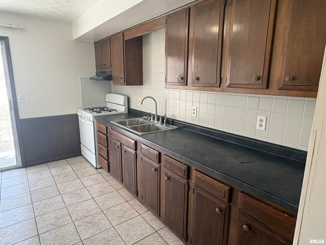 Photo - 2719 W Radan Ct Unit 6