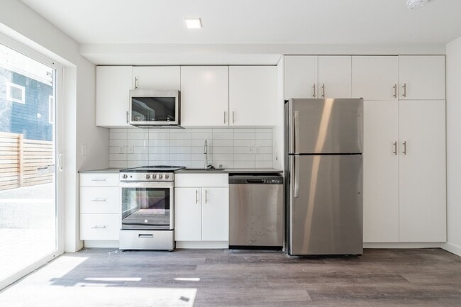 Photo - Betula House- Stunning, Affordable New Construction Apartments in First HIll / Central Area