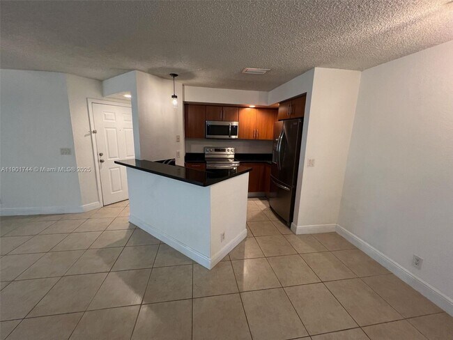 Photo - 3410 Pinewalk Dr N Unit 812
