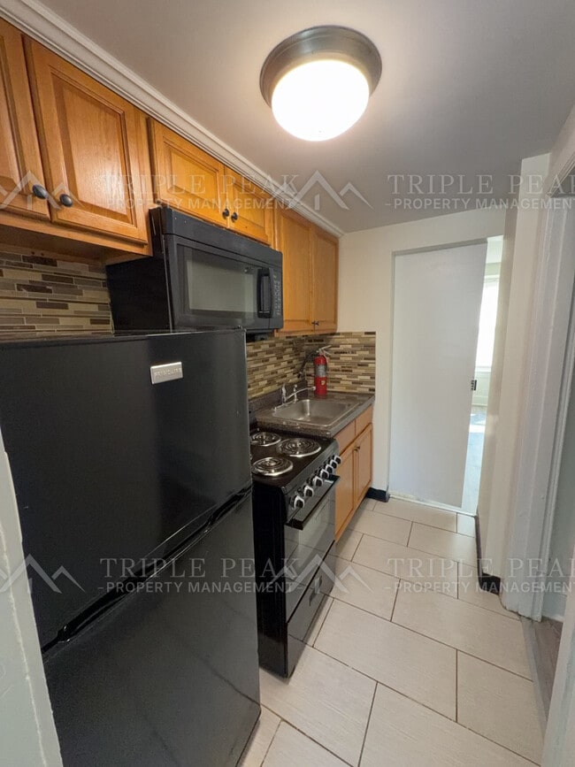 Photo - 4929 Germantown Ave Unit Apt 3