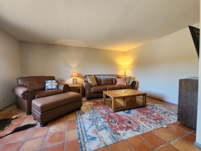 Photo - 1625 Easy St