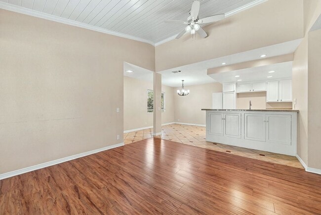 5706 Old Village Rd