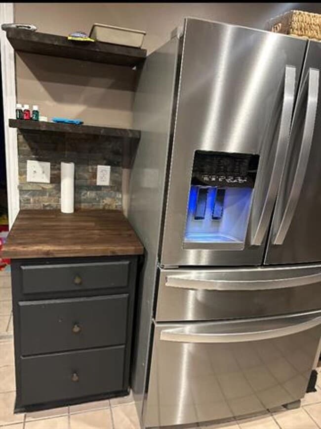 Photo - 107 Norfolk Ct