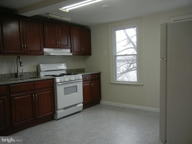 Building Photo - 20 Prospect Ave