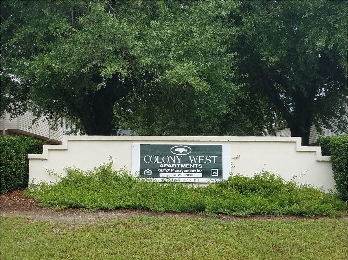 Photo - Colony West Apartments
