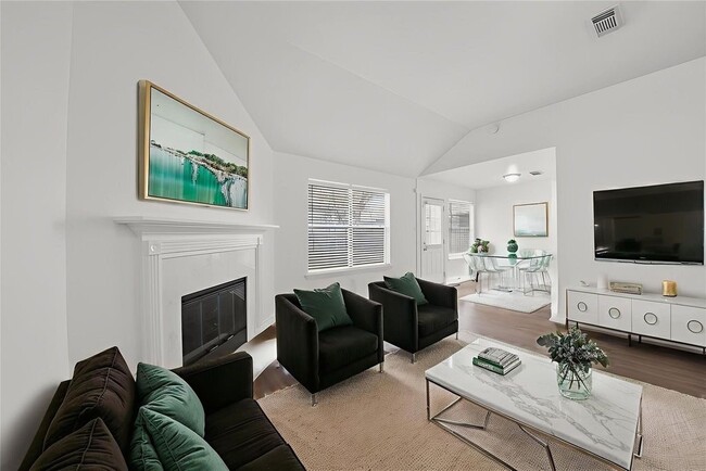 Photo - 16122 Cypress Point Dr