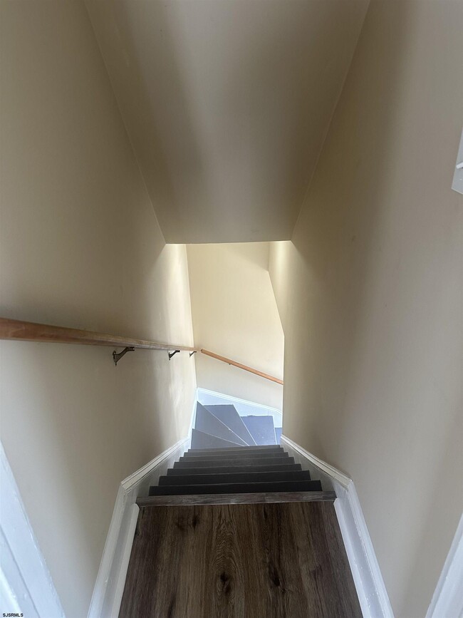 Photo - 9 N Rosborough Ave Unit 3