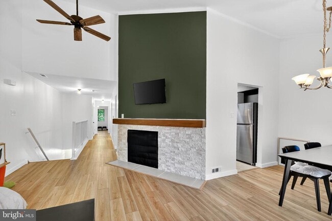 Photo - 203 CYPRESS Cir