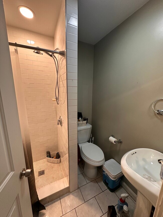 Photo - 3977 Washington St Unidad 2