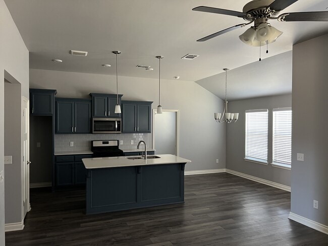 Photo - 13421 Watson Dr