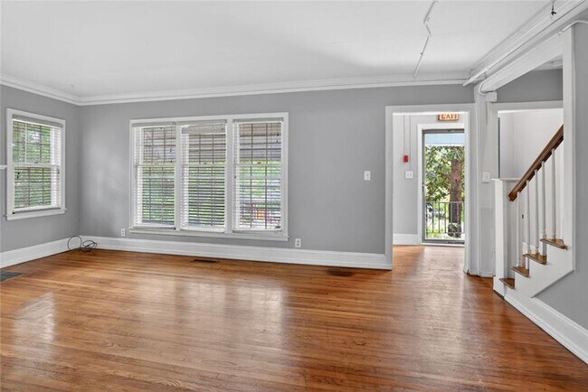 Photo - 2728 Winburn Terrace