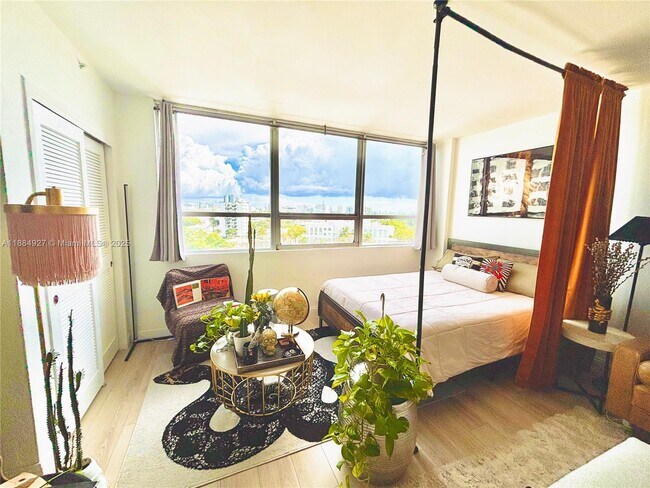 Photo - 1500 Bay Rd Unidad 810S