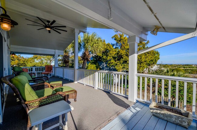 Building Photo - AMAZING WRIGHTSVILLE BEACH OFF-SEASON HOME AVAILABLE FOR MONTHLY RENTALS