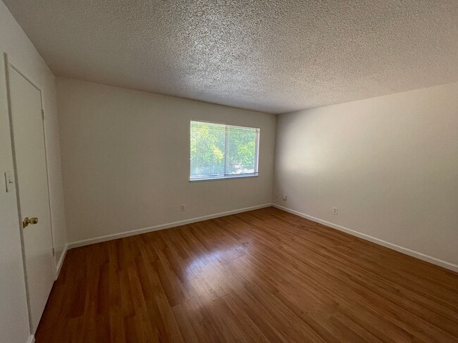 Photo - 2 Bedrooms in Foothill Farms Unit 2