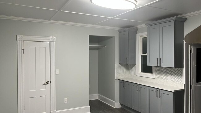 Photo - 130 Perkins Ave Unit 130 Perkins Apt 3