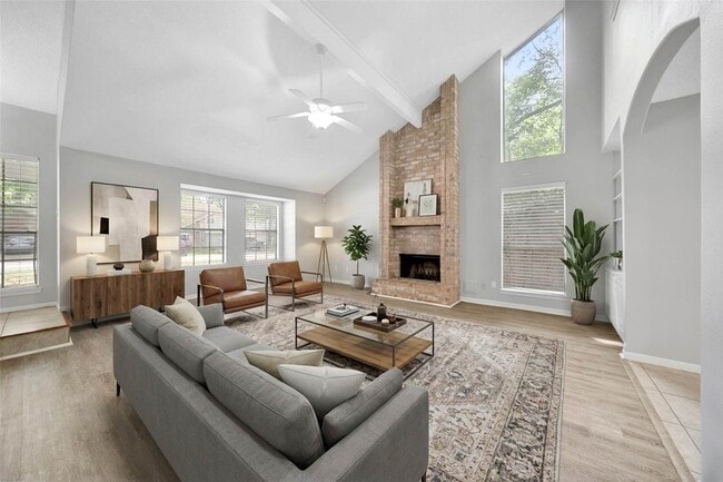 Photo - 9 W Lance Leaf Rd