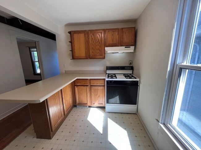 Photo - 1119 Emerald St