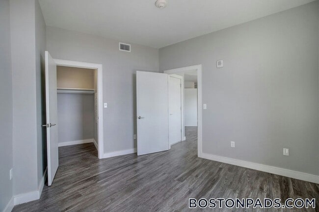 Building Photo - 23 Central Ave Rental