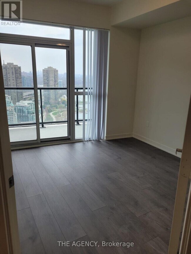 Photo - 38 Annie Craig Dr Unit 3601