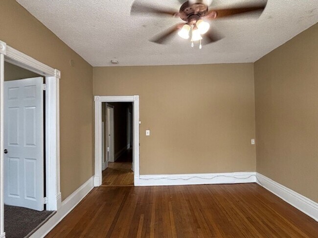 Photo - 548 Minnehaha Ave E Unit 2