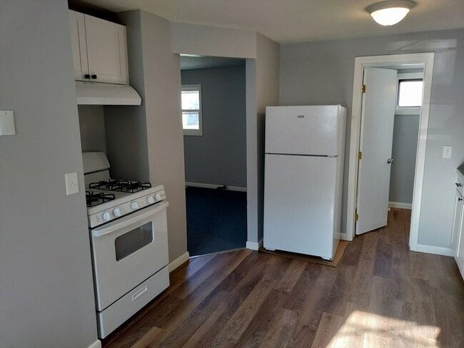 Photo - 164 Elm St Unit 2