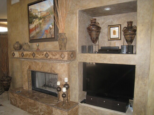 Photo - 32746 N 71st St