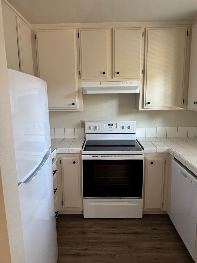 Photo - 1161/1165 Lisa Court Unit 1161 LI