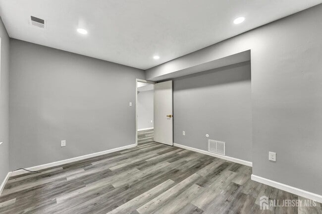 Photo - 5 Pelmont Pl
