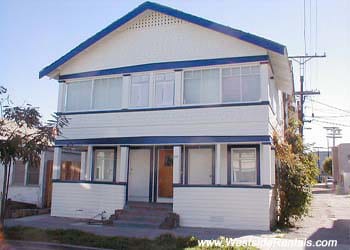 Lower right unit in 4-plex