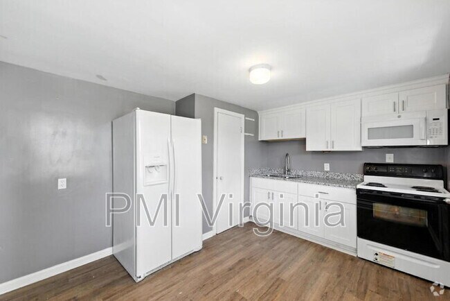 Building Photo - 3400 Verdun Ave Unit B Rental