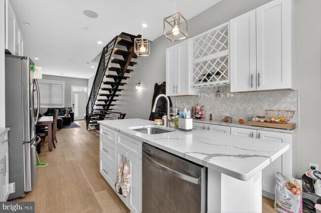 Photo - 1937 Gerritt St