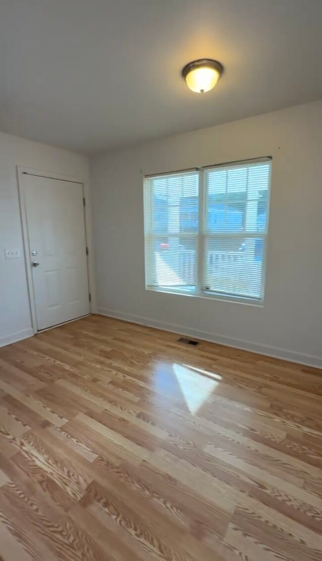 Photo - 4967 Trent Hill Dr