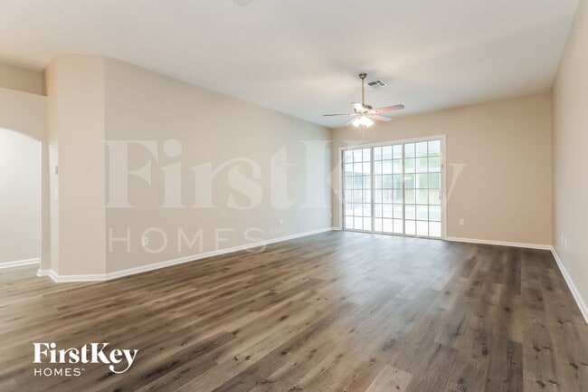 Photo - 552 N Bridgestone Ave