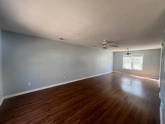 Photo - Southern Charm