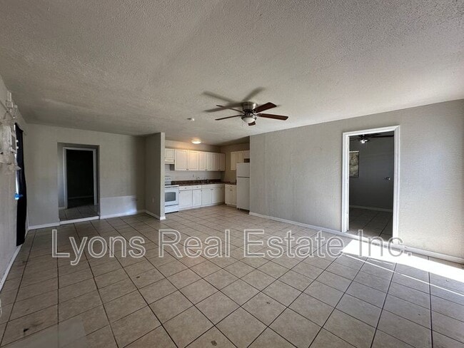 Photo - 2210 Cantor Ln Unit C