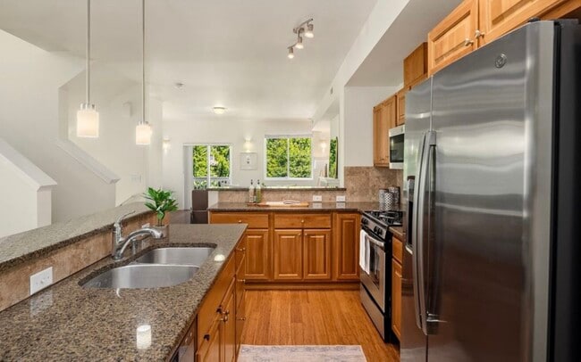 Photo - 1059 156th Ave NE