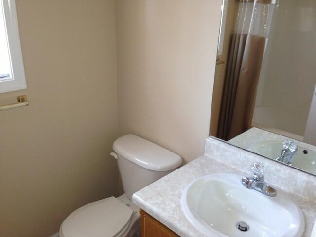 Photo - 3 Bedroom 2 Bath Home For Rent Near Post!