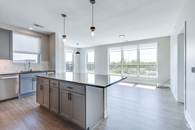 2BR, 2BA -1170SF - The Isaac Apartments