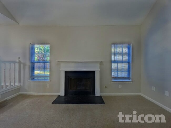 Photo - 845 Overlook Trail