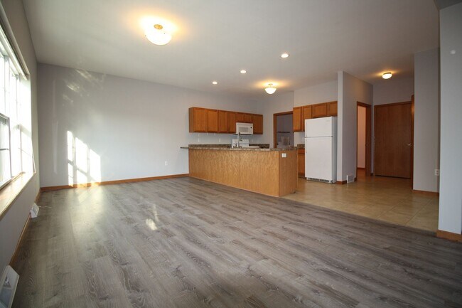 Photo - 4221 Owl Creek Dr Unit 4221