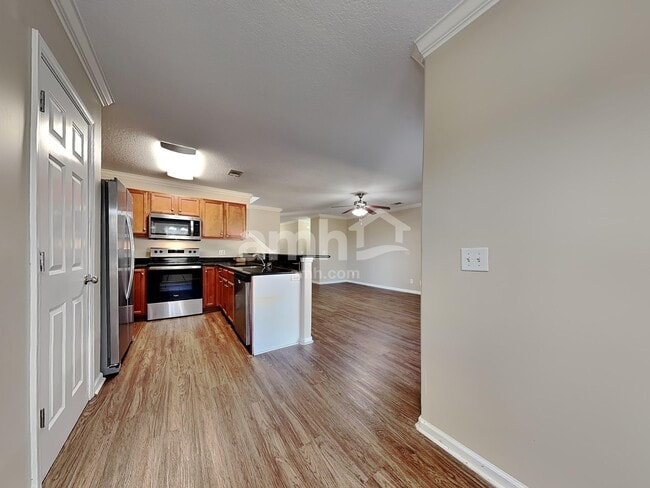 Photo - 171 Fox Glen Ct