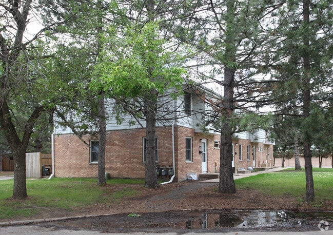 Georgetown Park of Brooklyn Center